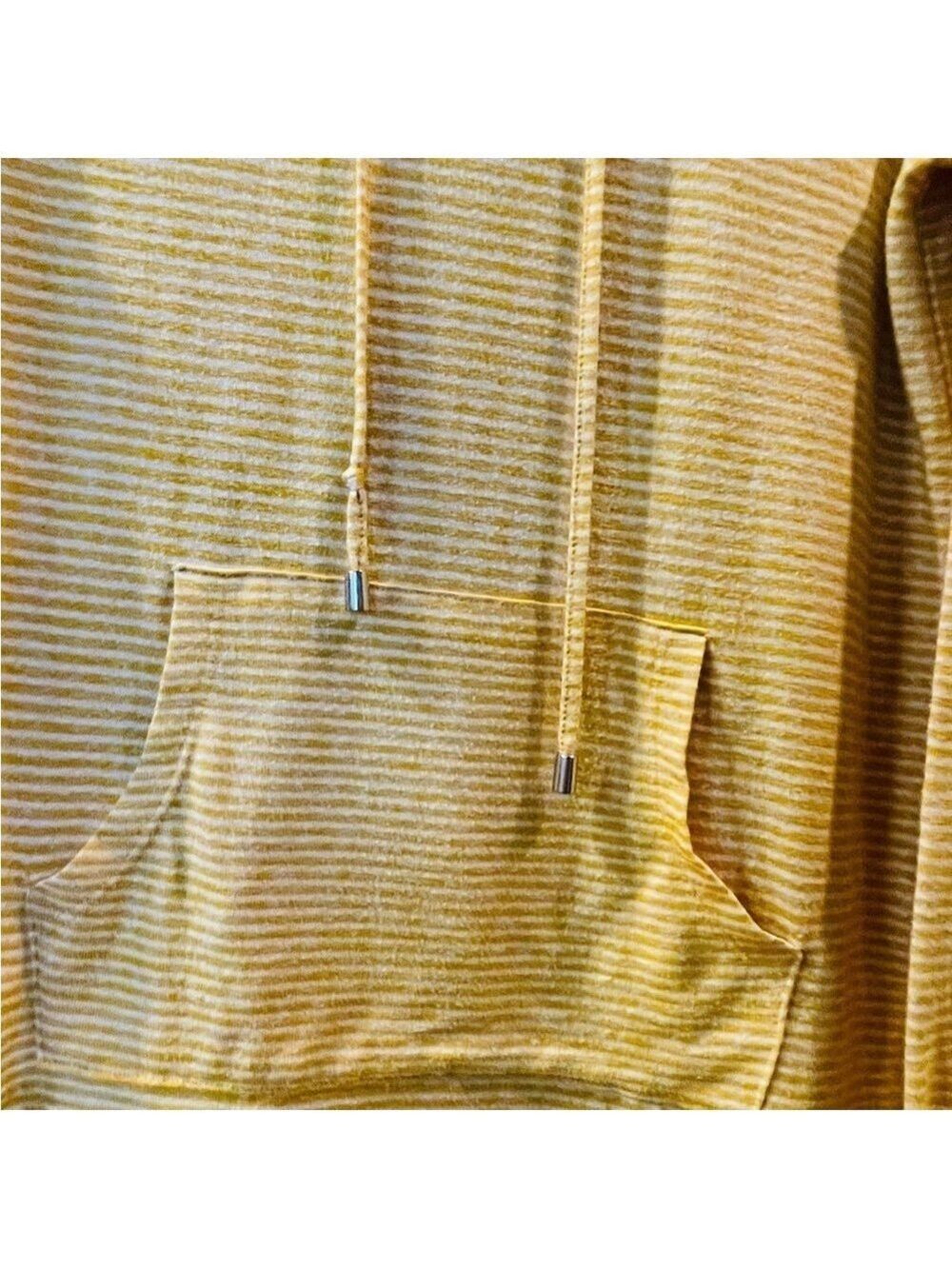 Retrology Women’s Hoodie Shirt Yellow White Striped Lightweight Size: Small - Picture 2 of 5